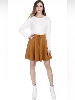 Women’s Faux Suede A-Line Skirt in Tan